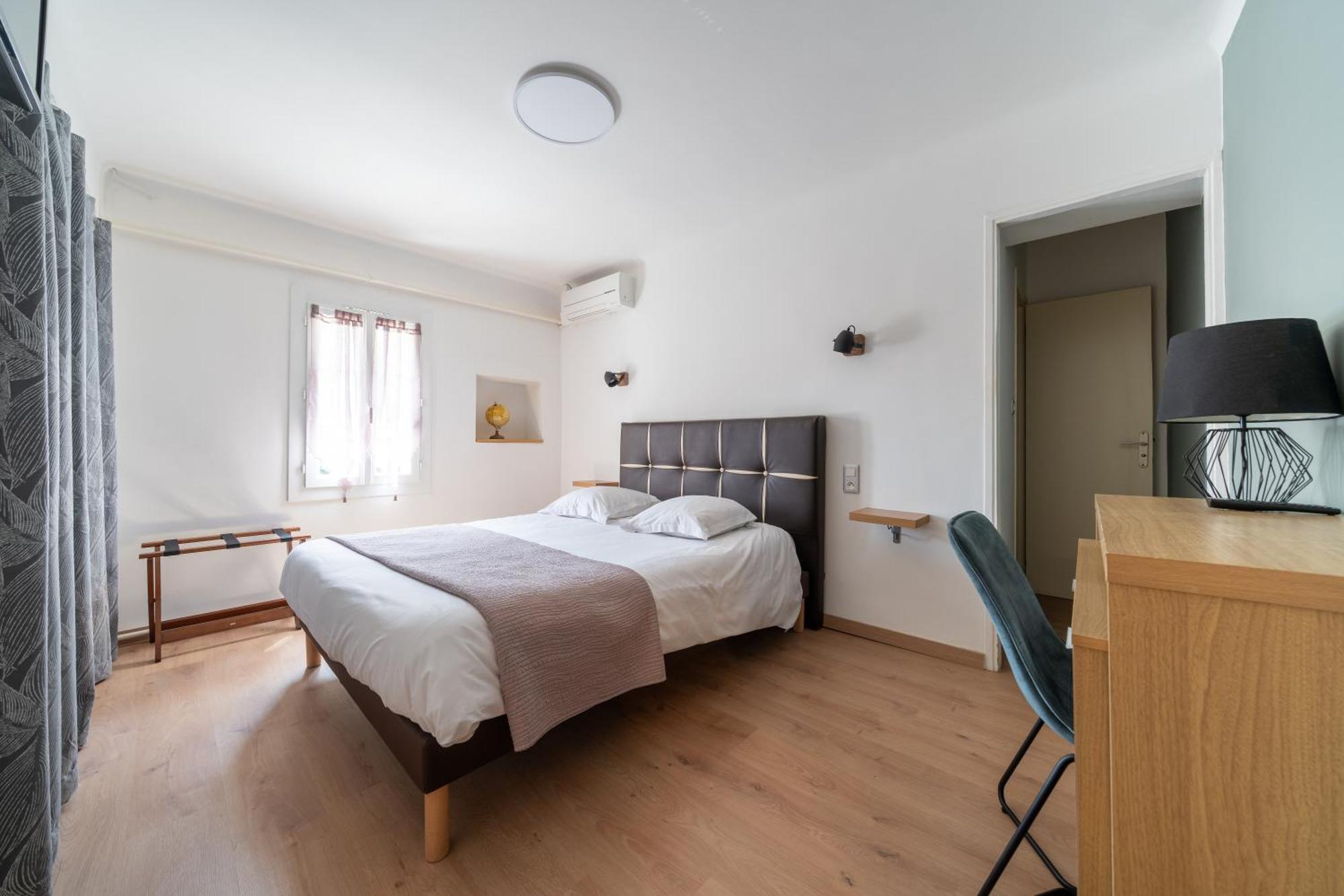 Logis Hotel Le Chene Vert โบลแลน ภายนอก รูปภาพ