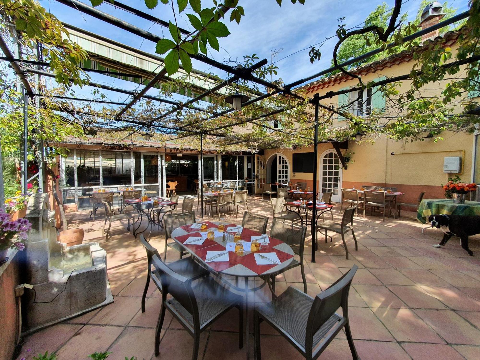 Logis Hotel Le Chene Vert โบลแลน ภายนอก รูปภาพ